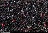 مراسم اقامه نماز بر پیکر امام شهید امت -4