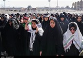 مراسم إقامة الصلاة على جثمان إمام الأمة الشهید