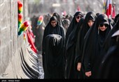 مراسم إقامة الصلاة على جثمان إمام الأمة الشهید