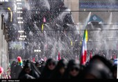 مراسم إقامة الصلاة على جثمان إمام الأمة الشهید