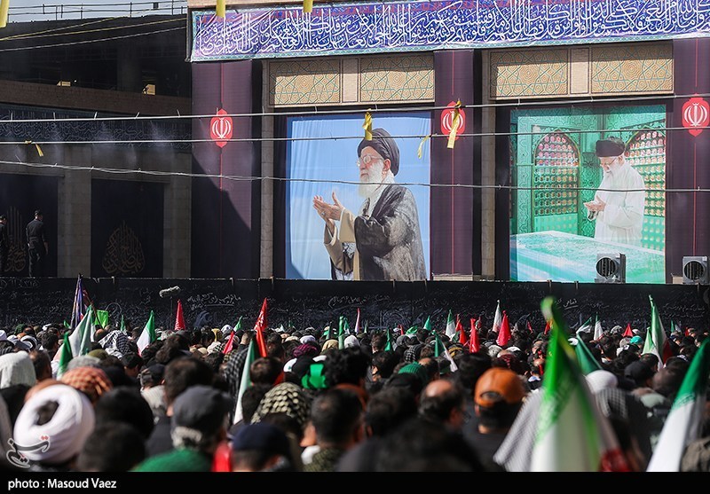 مراسم اقامه نماز بر پیکر امام شهید امت