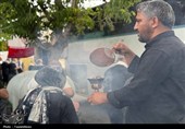 ورود زائران ترکیه از مرز بازرگان برای بدرقه پیکر امام شهید