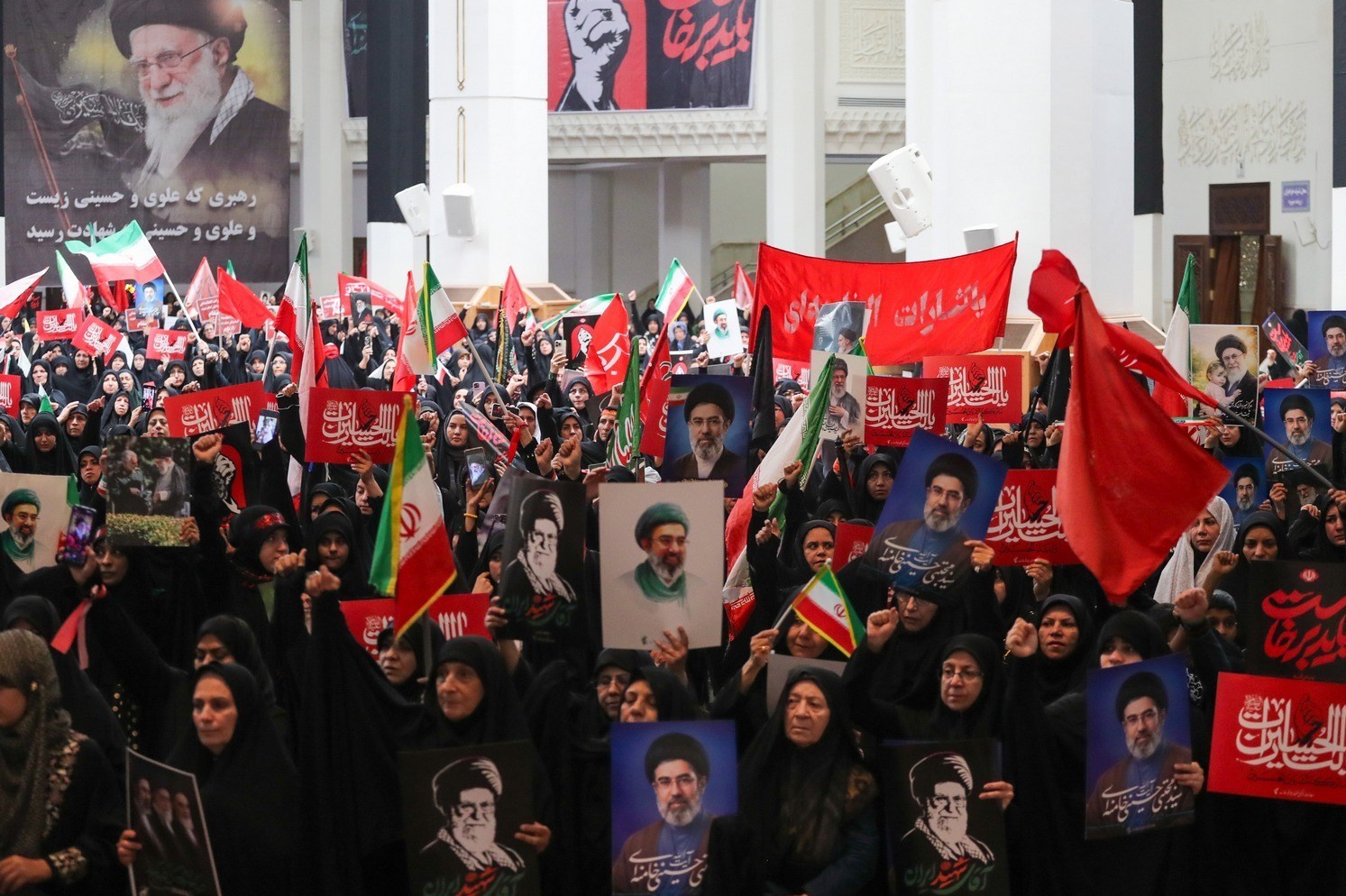 اخبار شیراز , اخبار استان فارس , تشییع آیت‌الله‌العظمی سید علی خامنه‌ای , شهید امام خامنه ای (ره) , بدرقه آقای شهید ایران , 