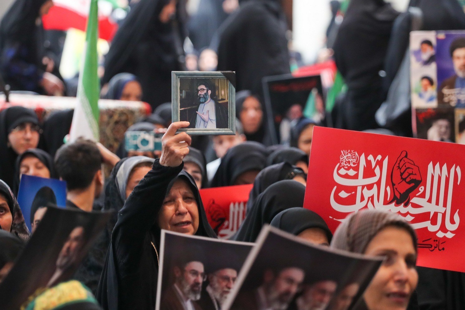 اخبار شیراز , اخبار استان فارس , تشییع آیت‌الله‌العظمی سید علی خامنه‌ای , شهید امام خامنه ای (ره) , بدرقه آقای شهید ایران , 