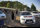 بدرقه زائران مراسم وداع با رهبر شهید انقلاب - شیراز
