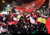 صدو‌بیست‌وششمین شب تجمع در میدان ابوذر؛ شبی به یادماندنی با حضور زائران اردبیلی