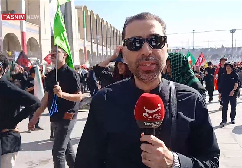 Crowds at Tehran Grand Mosalla Chant for Revenge During Farewell for Martyred Leader