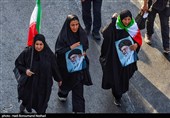 پیش از آغاز مراسم  تشییع پیکر مطهر آقای شهید ایران