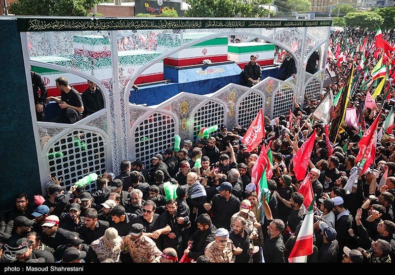 مراسم تشییع پیکر مطهر آقای شهید ایران - 3