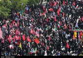 حضور ملیونی مهیب فی مراسم تشییع قائد الثورة الإسلامیة فی طهران