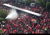 حضور ملیونی مهیب فی مراسم تشییع قائد الثورة الإسلامیة فی طهران