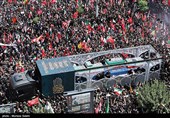 متفکر هندی: آیت الله خامنه‌ای یگانه رهبر دموکراتیک جهان بود