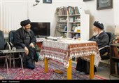 دیدار نماینده ولی‌فقیه در زنجان با آیت‌الله حسینی زنجانی