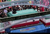 مراسم تشییع پیکر مطهر آقای شهید ایران - 9