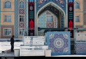 آماده‌سازی حرم مطهر رضوی در آستانه تشییع رهبر شهید انقلاب