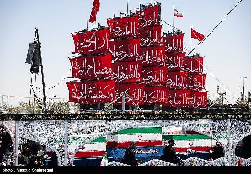  تشييع الامام الخامنئي ,  مراسم وداع القائد الشهيد للثورة , قائد الأمة المجاهد الشهيد  , 