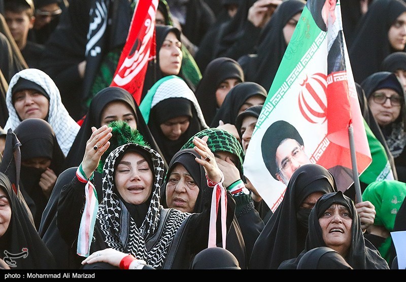 ایران امروز هم به احترام امام شهید برخاست/ قم امروز آرام و قرار ندارد بدرقه آقای شهید ایران , تشییع آیتاللهالعظمی سید علی خامنهای , تشییع امام شهید , تشییع رهبر شهید ,