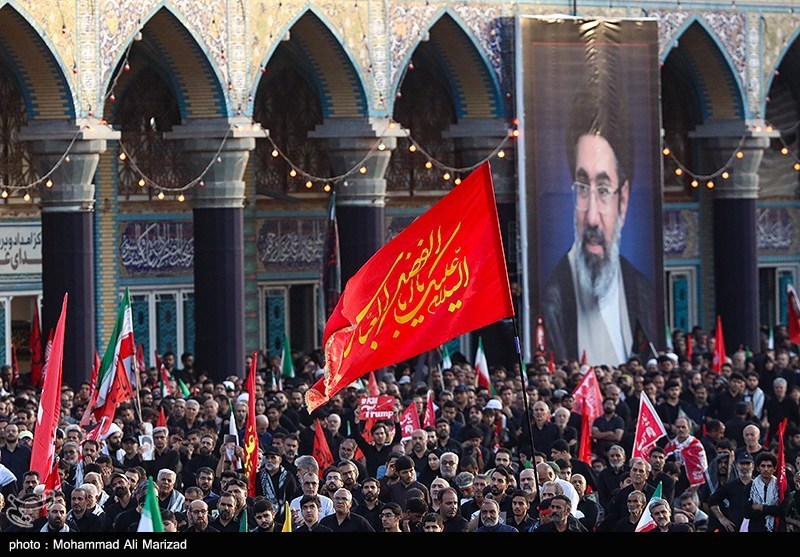 ایران امروز هم به احترام امام شهید برخاست/ قم امروز آرام و قرار ندارد بدرقه آقای شهید ایران , تشییع آیتاللهالعظمی سید علی خامنهای , تشییع امام شهید , تشییع رهبر شهید ,