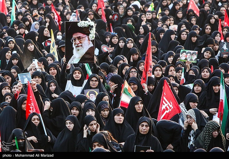ایران امروز هم به احترام امام شهید برخاست/ قم امروز آرام و قرار ندارد بدرقه آقای شهید ایران , تشییع آیتاللهالعظمی سید علی خامنهای , تشییع امام شهید , تشییع رهبر شهید ,