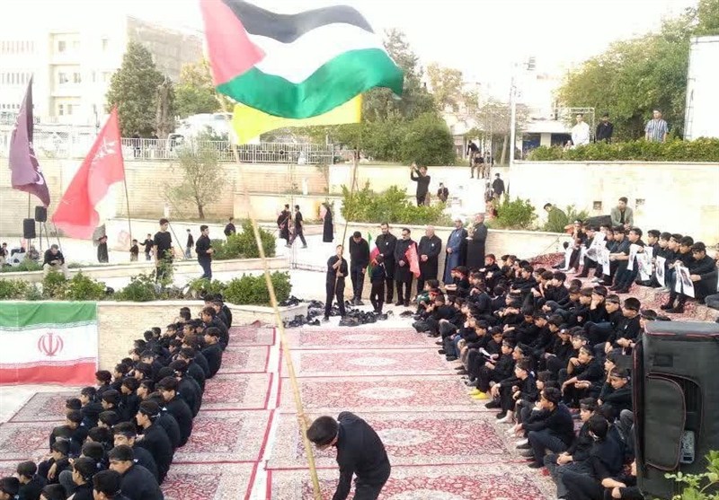 تشییع امام شهید , تشییع آیتاللهالعظمی سید علی خامنهای , تشییع رهبر شهید , نوجوان انقلابی , مشهد مقدس , اخبار مشهد , خراسان رضوی ,