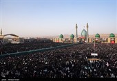 اقامه نماز بر پیکر رهبر شهید انقلاب در مسجد مقدس جمکران