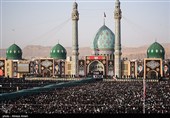 اقامه نماز بر پیکر رهبر شهید انقلاب در مسجد مقدس جمکران