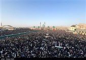 اقامه نماز بر پیکر رهبر شهید انقلاب در مسجد مقدس جمکران