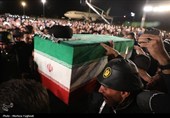 ورود هواپیمای حامل پیکر مطهر امام شهید به نجف اشرف