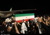 ورود هواپیمای حامل پیکر مطهر امام شهید به نجف اشرف