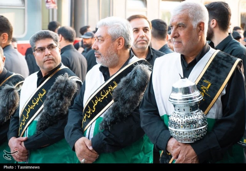 تشییع آیت‌الله‌العظمی سید علی خامنه‌ای , تشییع امام شهید , 