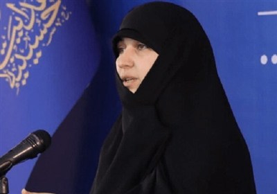 «مقاومت» راه مقابله با زیست مادی غرب است