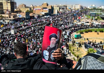 تشییع میلیونی پیکر قائد شهید امت در نجف اشرف -2