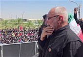 گریه‌های فرمانده ارشد عراقی در مراسم تشییع پیکر رهبر شهید انقلاب