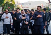 مشهد در آستانه وداعی تاریخی