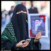 قبیل انطلاق مراسم تشییع الجثمان الطاهر لشهید إیران فی مشهد المقدسة