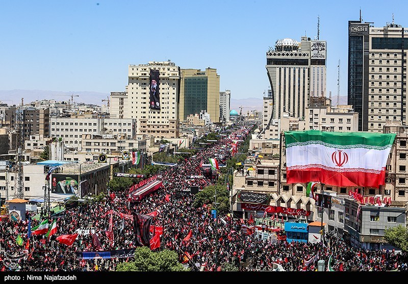 مشهد الرضا (ع) تودع شهید الأمة