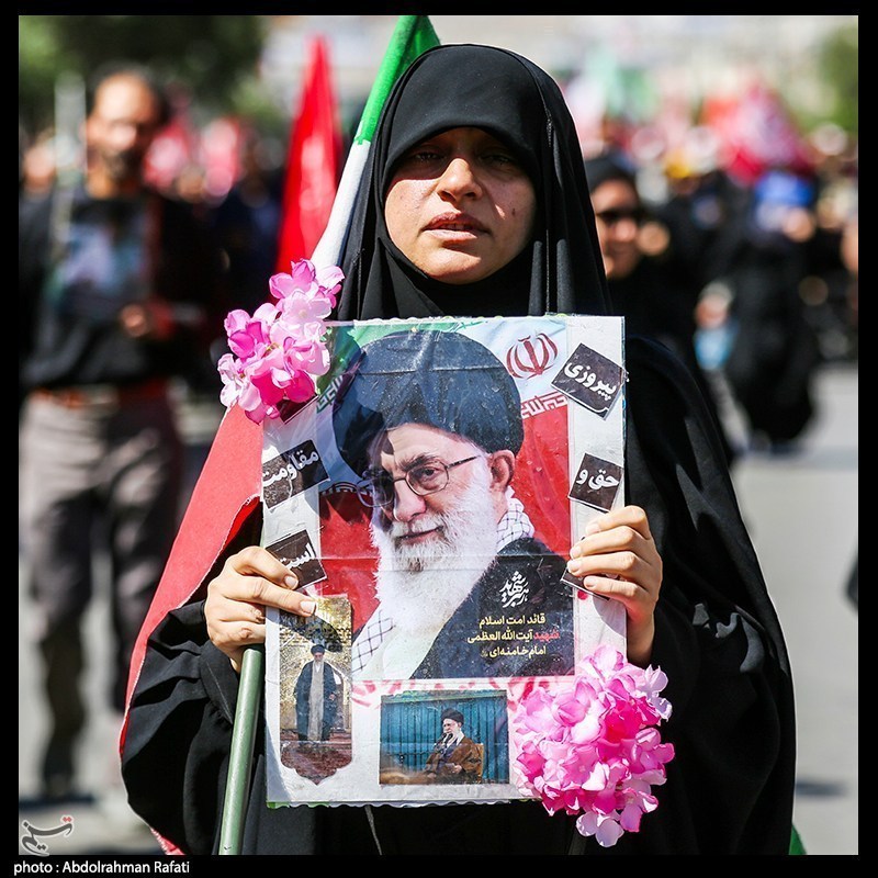 دلنوشته هایی برای امام شهید| وداع در آستانه سپیده؛ شهری که با اشک بیدار می‌شود