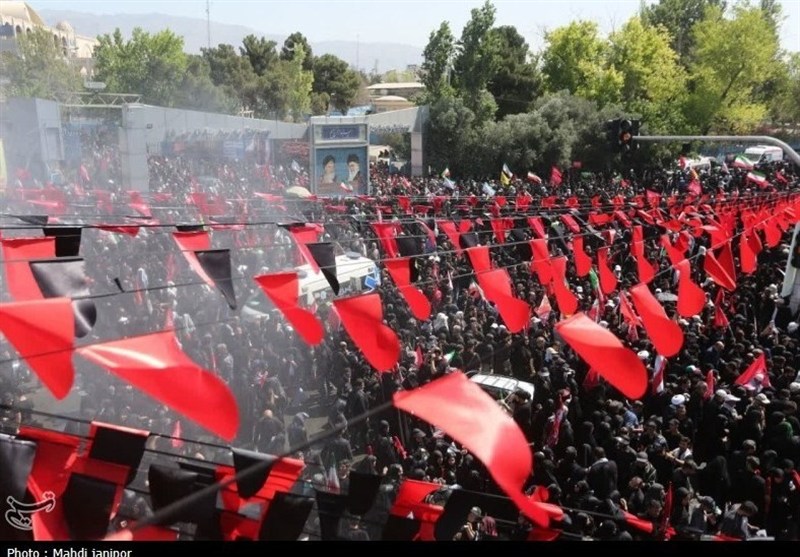 تشييع الامام الخامنئي , مراسم وداع القائد الشهيد للثورة , مشهد المقدسة ,