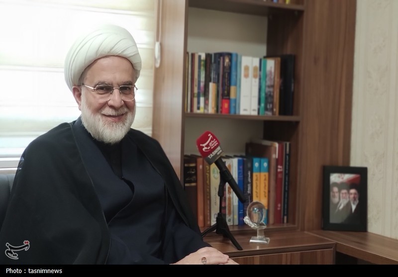 اخبار سنندج , اخبار استان کردستان , پایگاه اطلاعرسانی دفتر مقام معظم رهبری , رهبر انقلاب ,