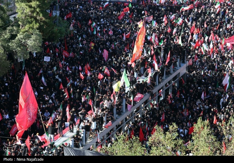 مراسم تشییع پیکر مطهر آقای شهید ایران در مشهد - 1
