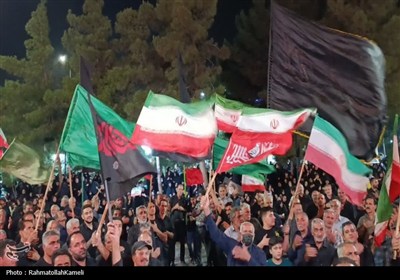 اجتماع بزرگ بادرودی‌ها در سوگ رهبر شهید ایران/طنین فریاد «انتقام»+تصاویر
