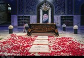 آماده سازی قبر مطهر رهبر شهید انقلاب