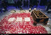 آماده سازی قبر مطهر رهبر شهید انقلاب