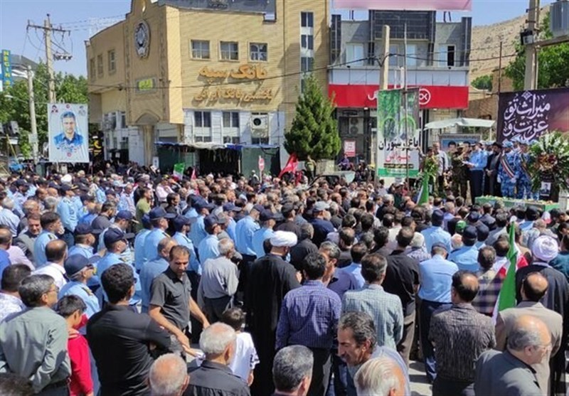 تشییع و خاکسپاری باشکوه 2 شهید 17 تیرماه در استان فارس