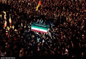 المشارکة الملیونیة للعراقیین فی تشییع القائد الشهید تجسّد عمق الروابط بین الشعبین