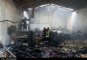 مهار آتش‌سوزی گسترده انبار هزار متری پرز در جاده کلات-مشهد