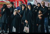 سومین شب مراسم بزرگداشت رهبر شهید انقلاب در حرم رضوی