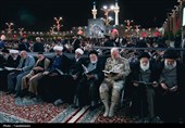 سومین شب مراسم بزرگداشت رهبر شهید انقلاب در حرم رضوی