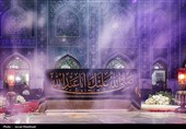 حضور مردم عزادار بر مزار مطهر رهبر شهید انقلاب اسلامی