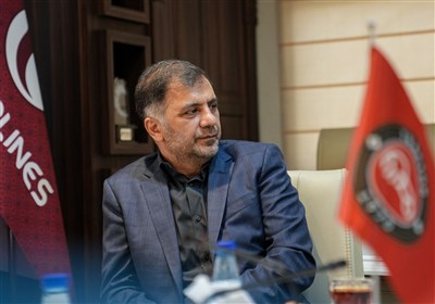 کریمی: تاجرنیا هر وقت بیکار می‌شود توئیت می‌زند